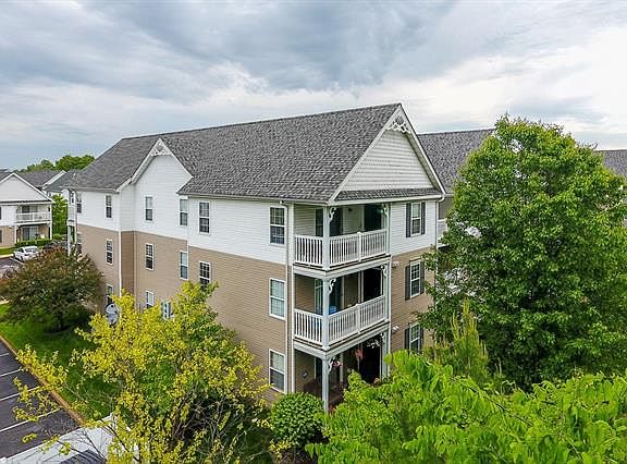 5th image of 9733 Crayford Dr Unit 9E