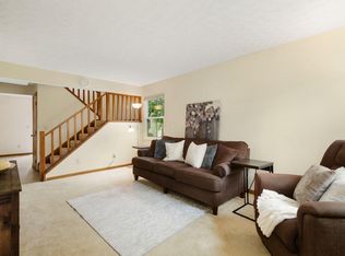 8041 Lakeloop Dr, Westerville, OH 43081