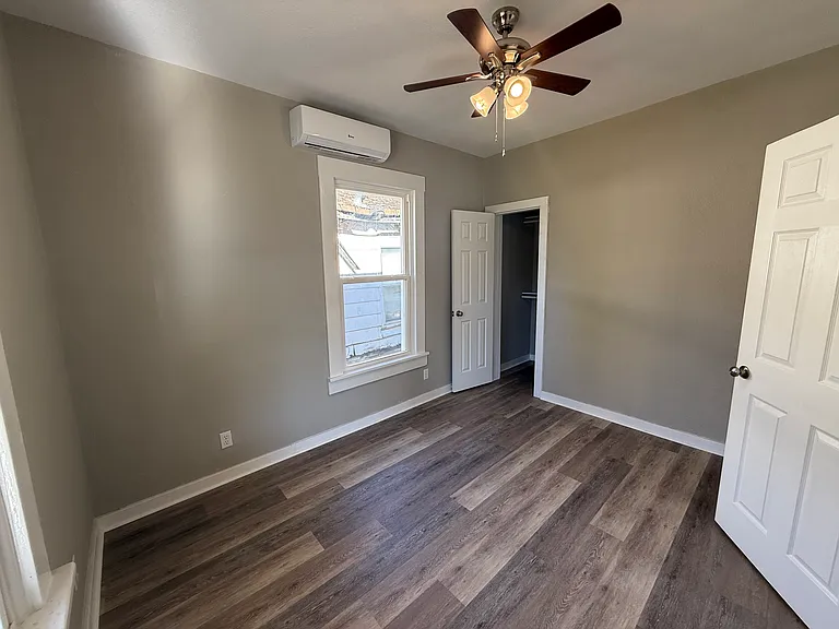 134 Geneva St — Photo 5