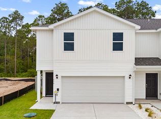 414 Chateau Ln, Port Saint Joe, FL 32456