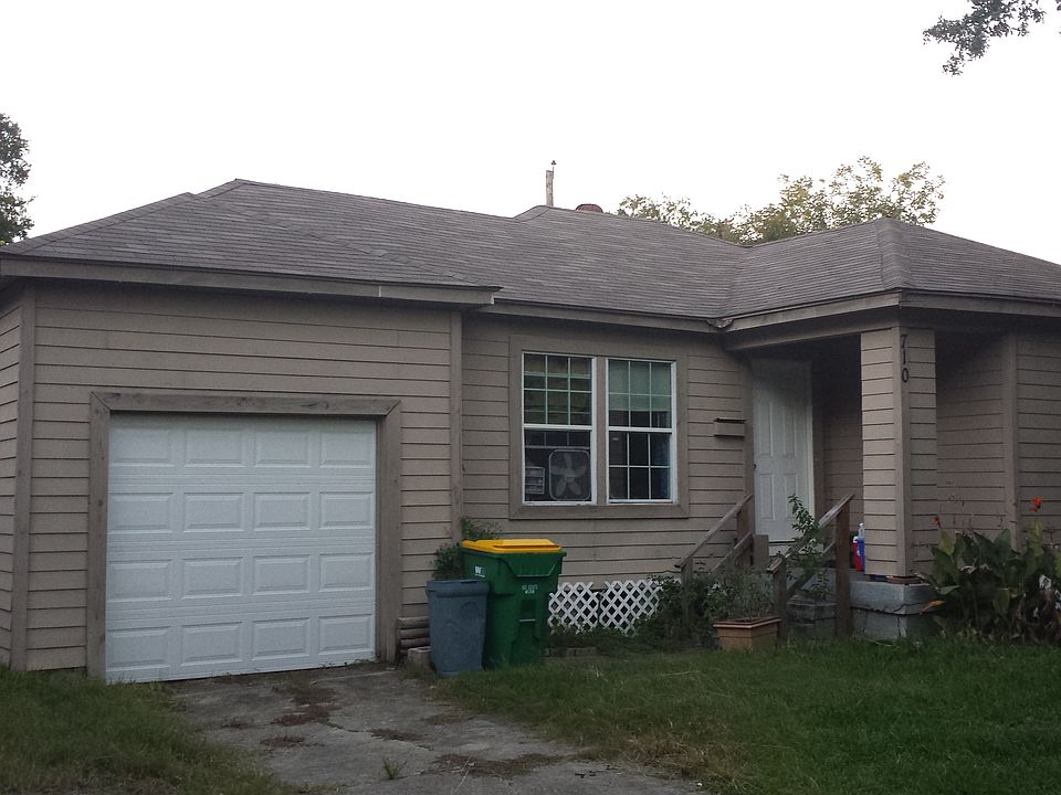 1st image of 710 E Republic St