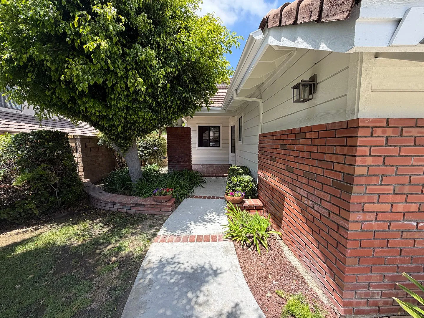 Briarwood Single Family Home for Rent — Photo 2
