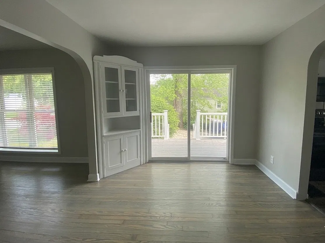 6301 Cincinnati Brookville Rd — Photo 2