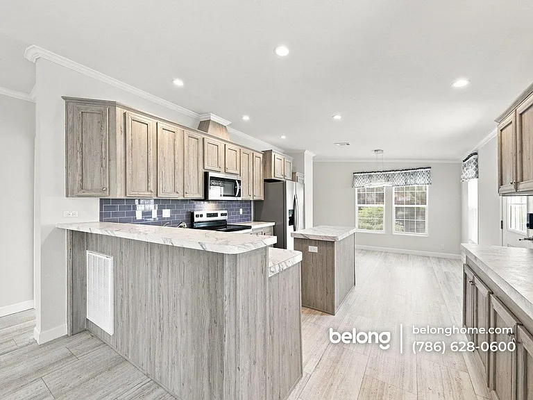 5211 SW 34th St — Photo 17