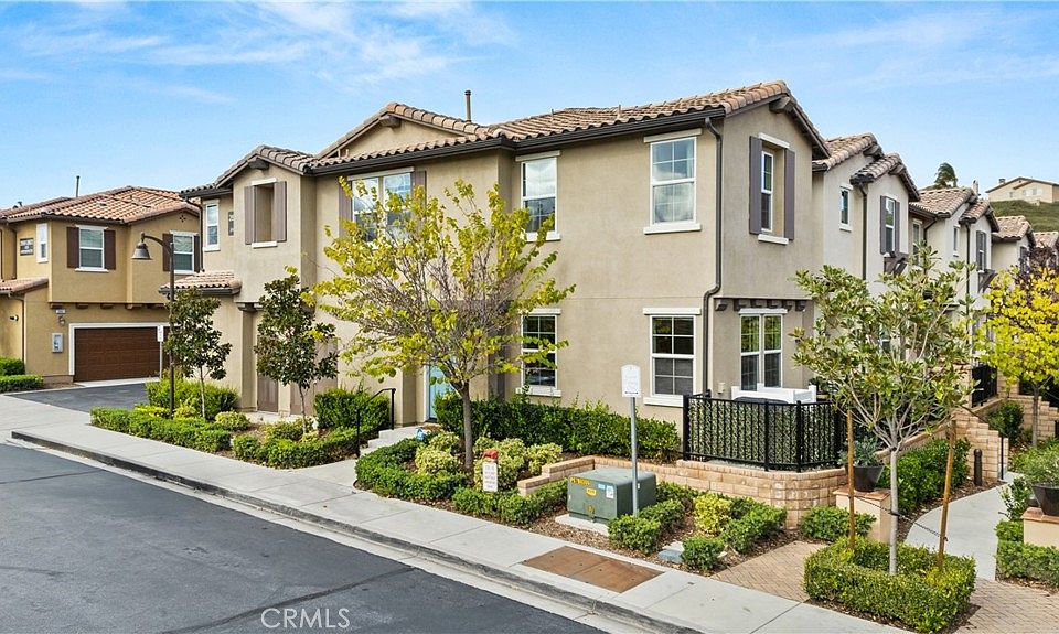 1st image of 28687 Jardineras Dr