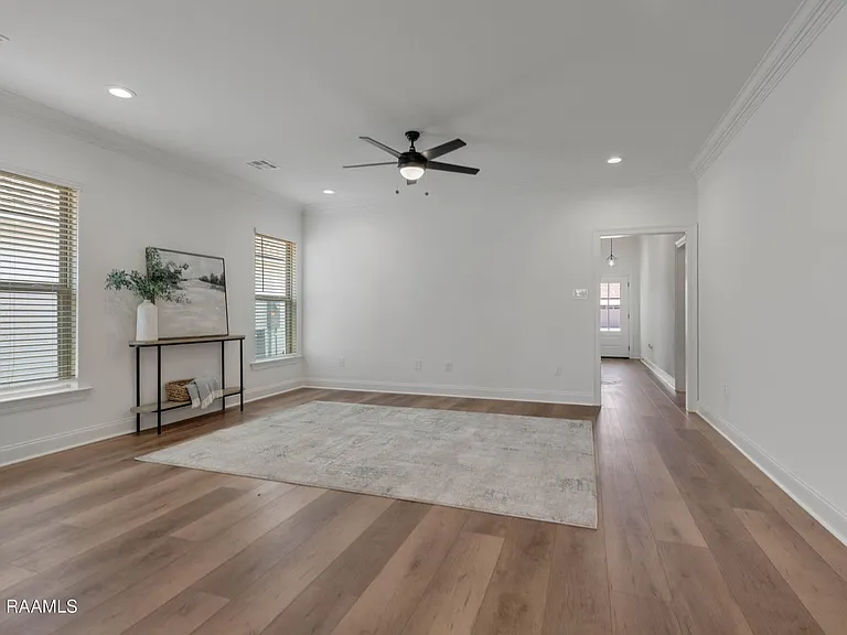 116 Star Ln — Photo 13