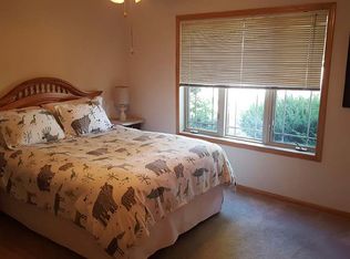 600 W Blackhawk Dr #AD, Fort Atkinson, WI 53538