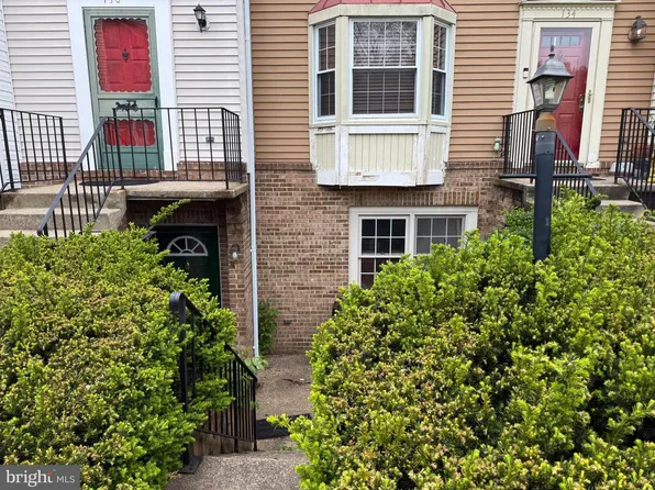 132 Kettle Ct #11-3F, Baltimore, MD 21244