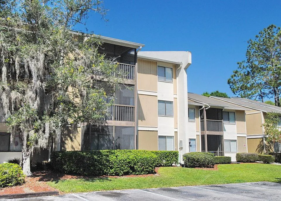 13367 Arbor Pointe Cir #201