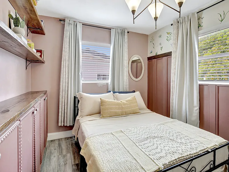 2270 Island Dr — Photo 22