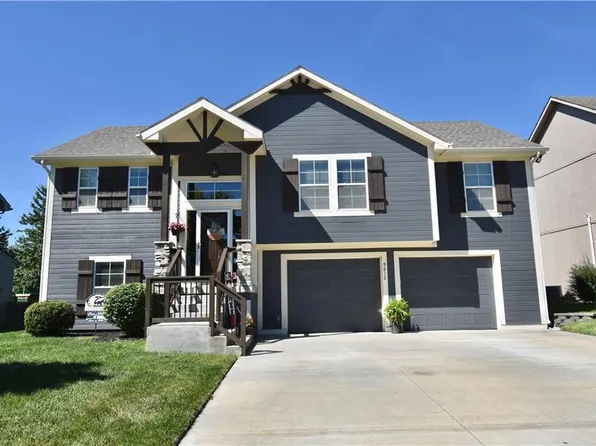 9812 N Marsh Ave, Kansas City, MO 64157