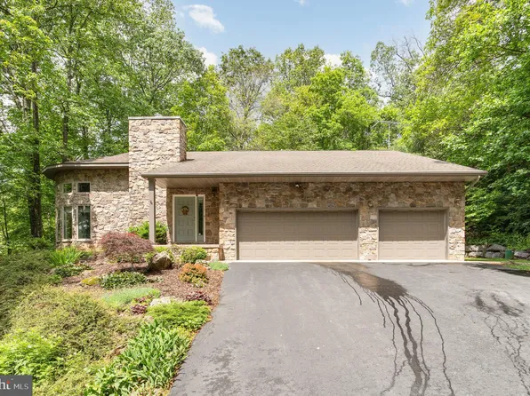 120 Aspen Dr, Dillsburg, PA 17019