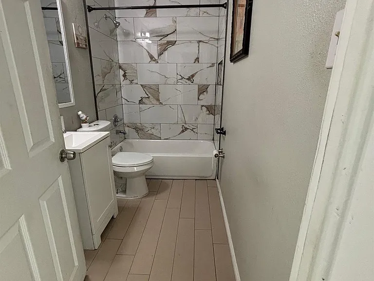 109 Schilling St — Photo 8