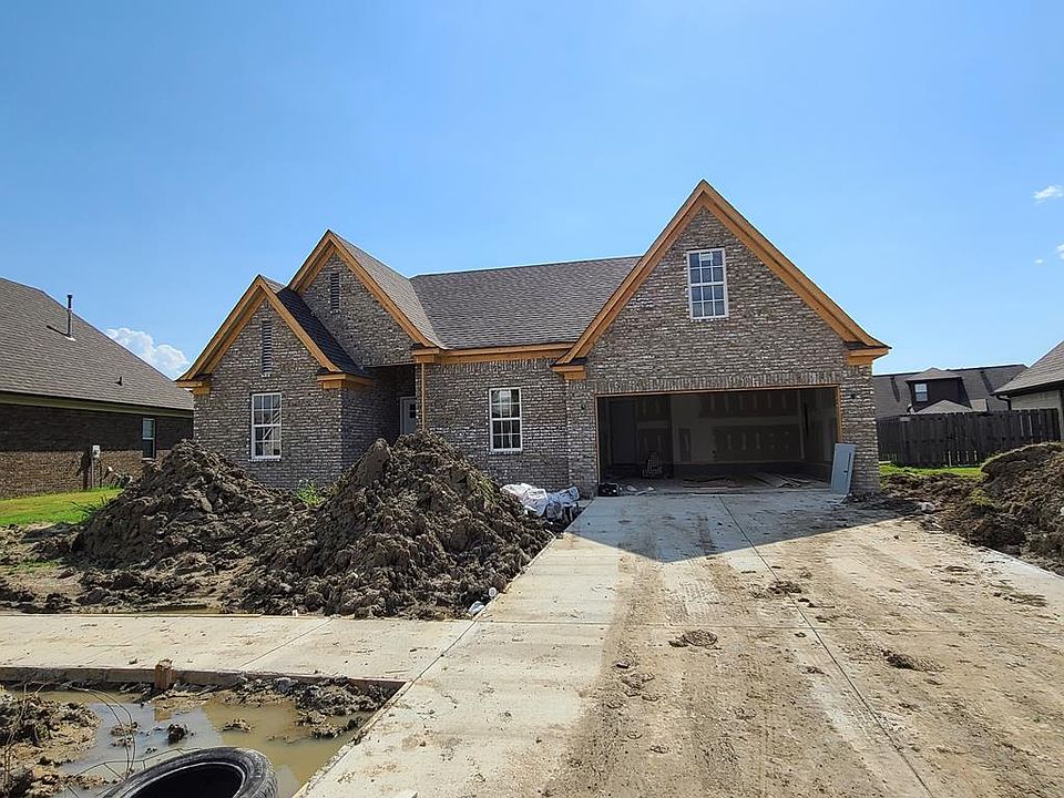1st image of 808 Lasalle Way