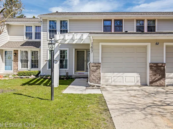 22867 Cranbrooke Dr #366, Novi, MI 48375