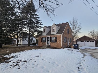 4800 W Green Tree ROAD, Milwaukee, WI, 53223
