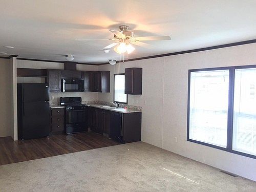 2nd image of 4880 Brittany Ct