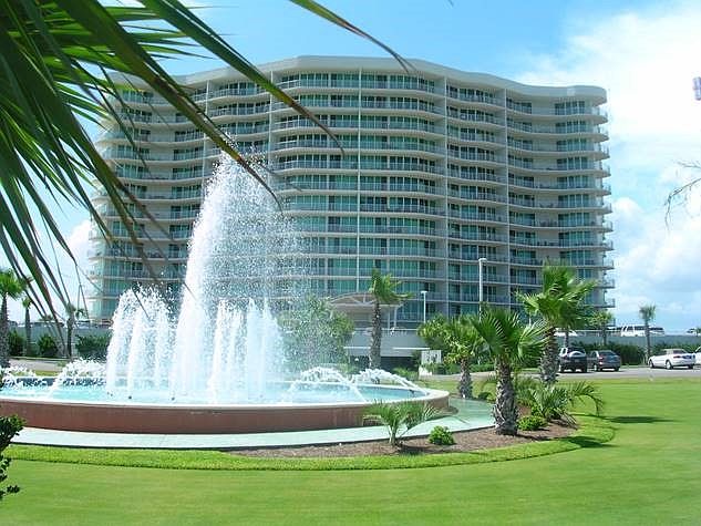 Front of Caribe
