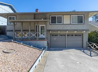 1122 Grand Teton Dr, Pacifica, CA 94044