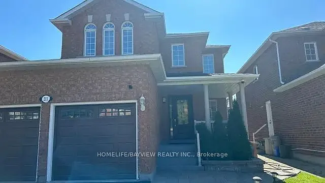 211 Drummond Dr — Photo 2