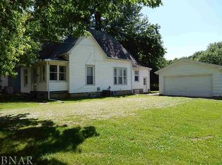 103 S Sherman St, Clinton, IL 61727