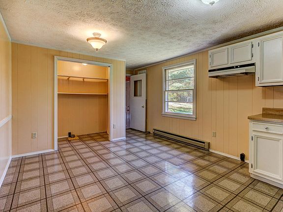 5th image of 311 N Hundley Dr