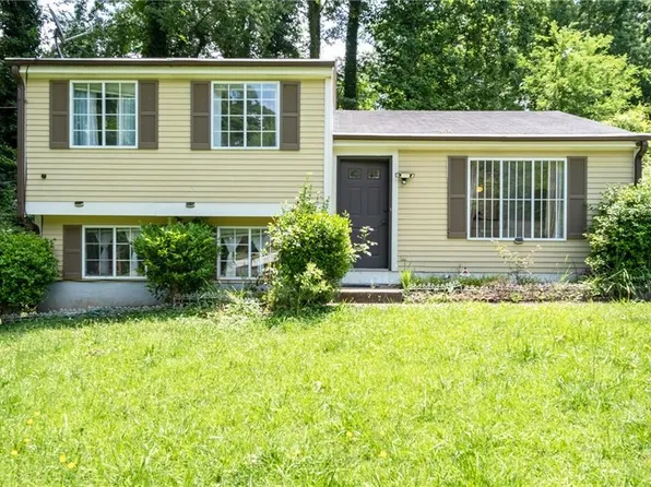 726 Lawndale Ct, Norcross, GA 30093