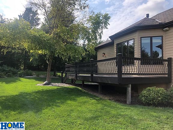 2nd image of 6949 Kings Ct