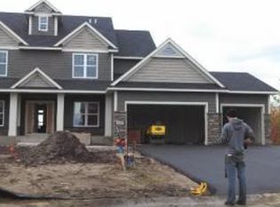 6781 Beaver Pond Way, Centerville, MN 55038