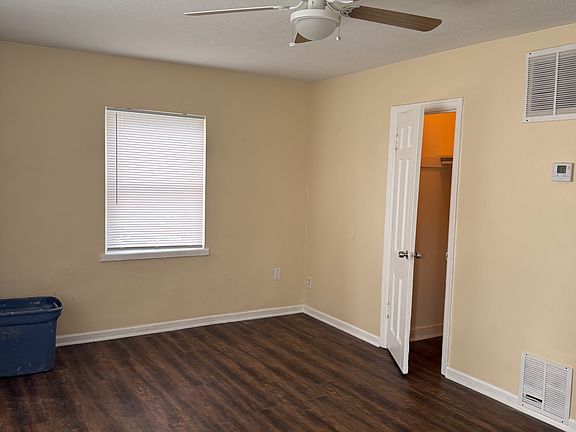 5th image of 664 S Wheatland Ave #1
