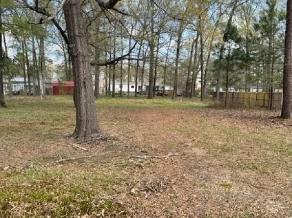 800 E 11th St, Hooks, TX 75561