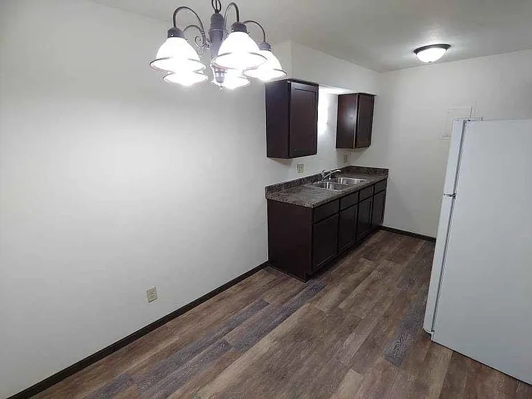 317-319 Kitchen layout_10162025