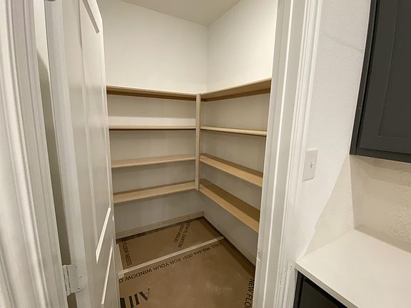 Quick Move In Home by Ashton Woods