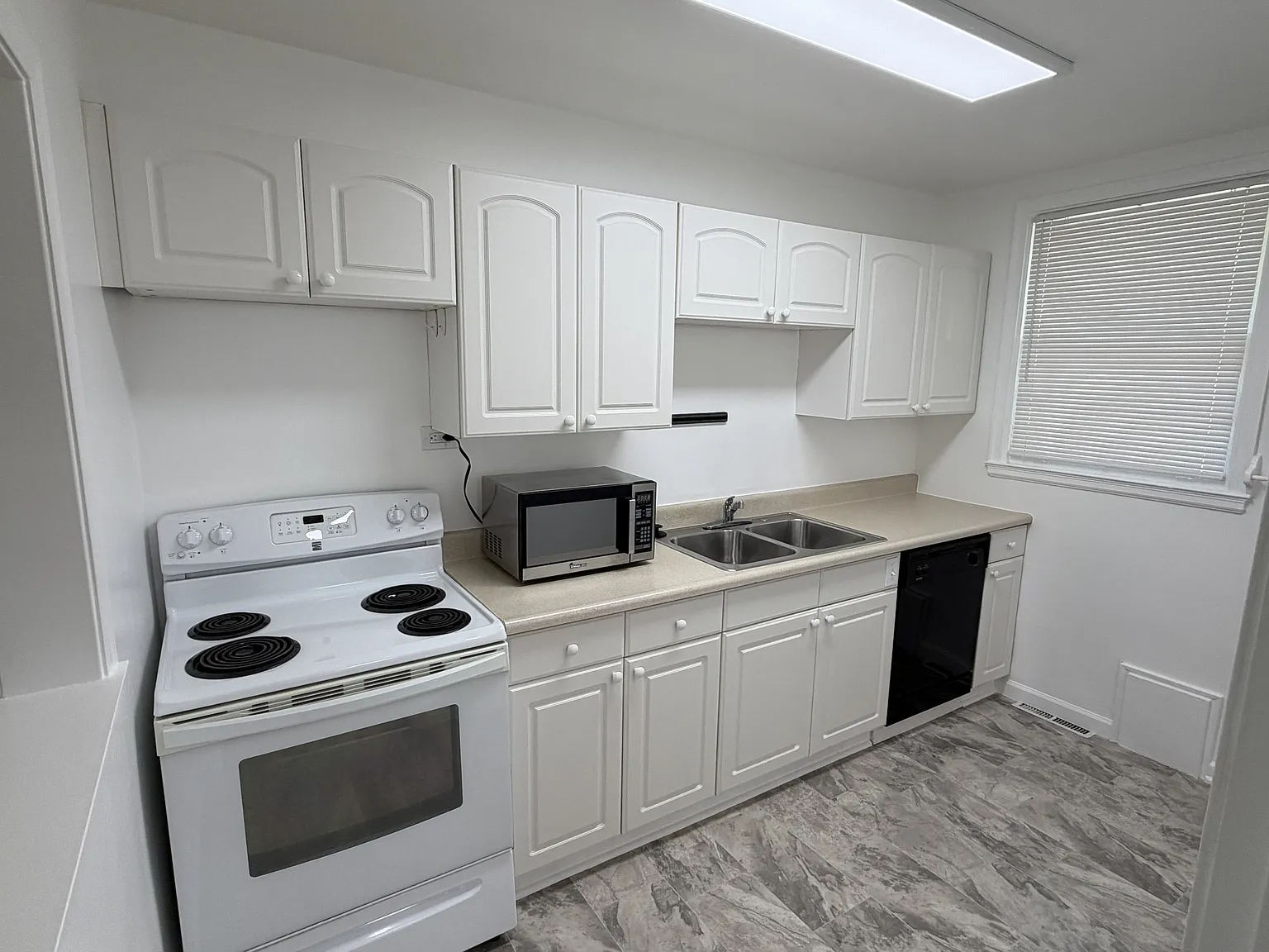 2525 South Clayton Street - 1 — Photo 4