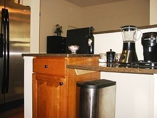 4th image of 3 Greenwich Dr APT 79
