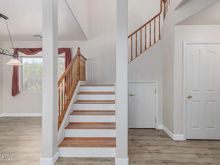 204 W Mountain Sage Dr — Photo 36