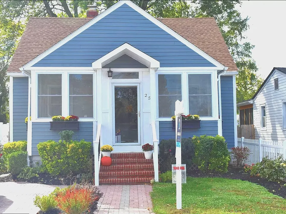 25 Dorsey Ave