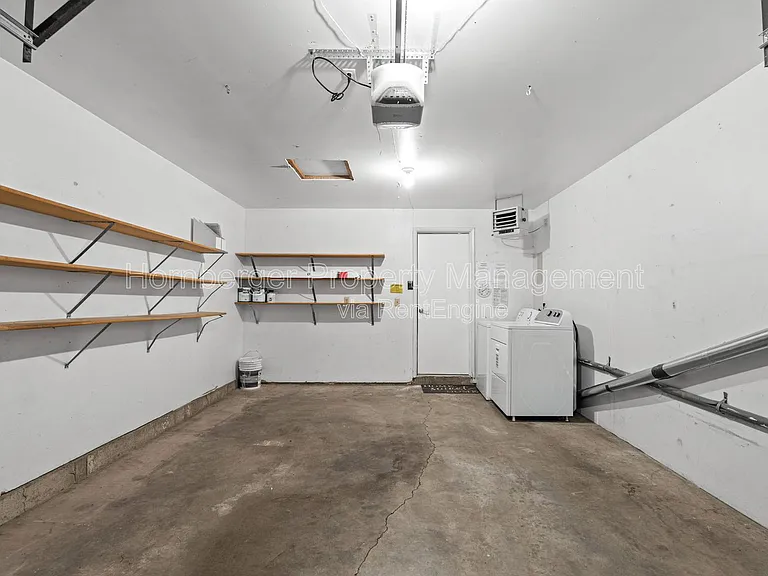 3816 S Bowdish Rd — Photo 24