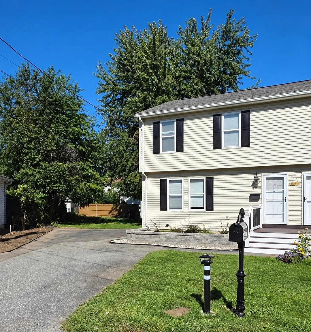 Parker St, Chicopee — Photo 1