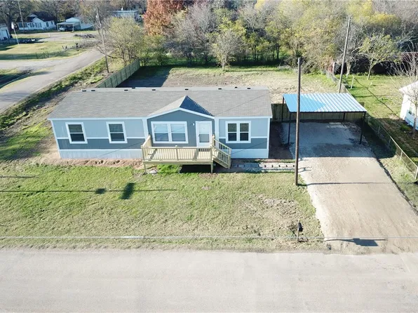 4675 E Old Axtell Rd, Axtell, TX 76624
