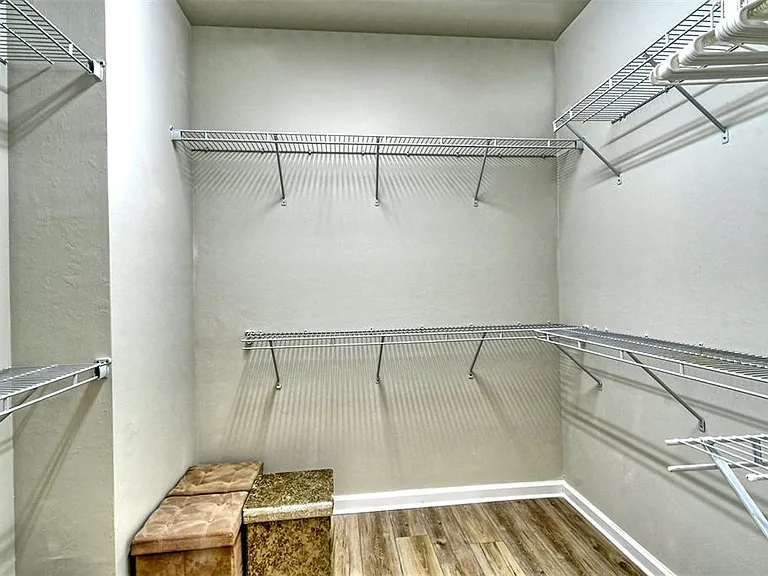6743 Haverhill Ct — Photo 23