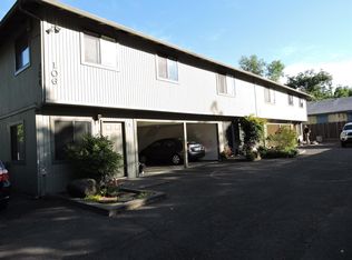 106 S Rose St, Phoenix, OR 97535