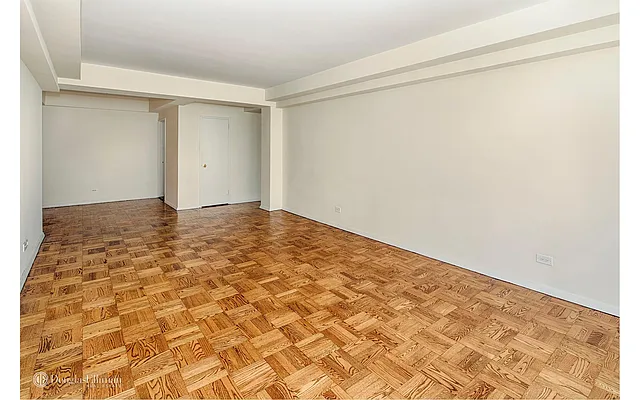 Rented by Douglas Elliman | media 20