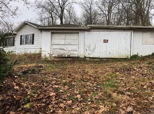 331 Esplanade Dr, Hollister, MO 65672
