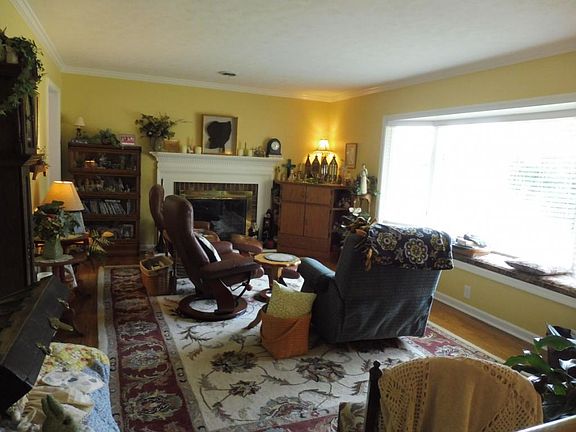 2nd image of 1116 Buchelew Dr