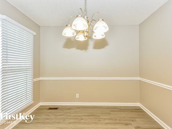 5th image of 899 Sugarcane Way