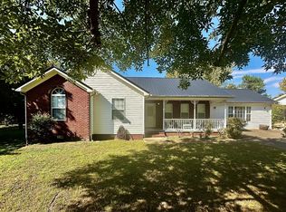 273 Chapel Rd, New Johnsonville, TN 37134