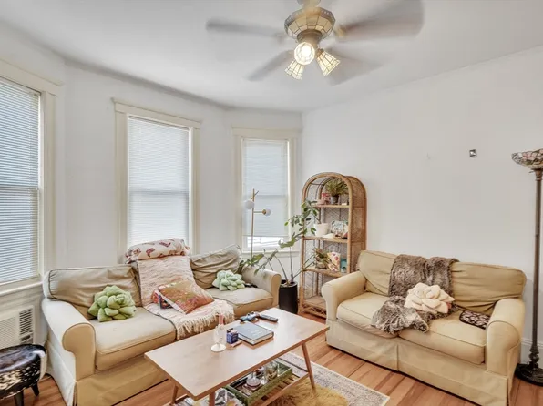 33 Shannon St #1, Boston, MA 02135