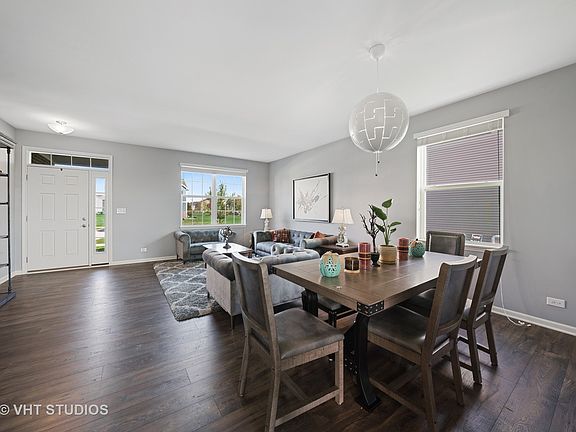 4th image of 1584 Hearthstone Ln