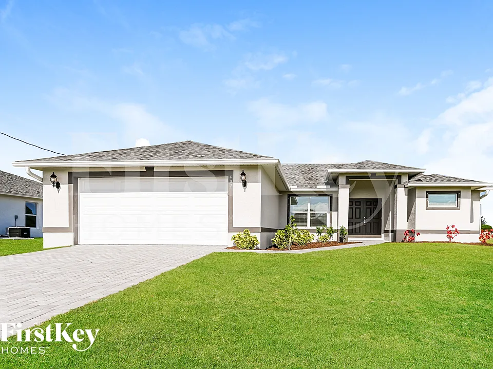 402 SW 31st Ave
